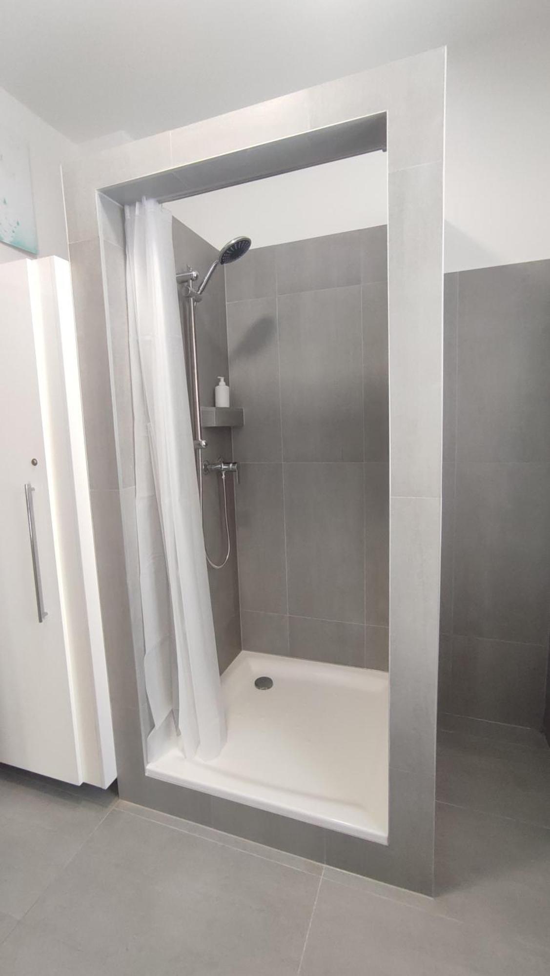 Belvarosi Apartman Pécs Exterior foto